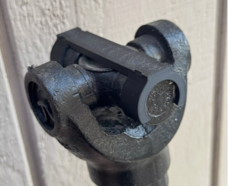 U Joint Cap Holder