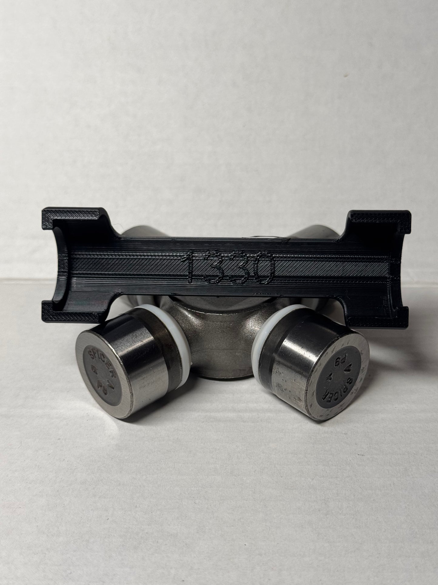 U Joint Cap Holder
